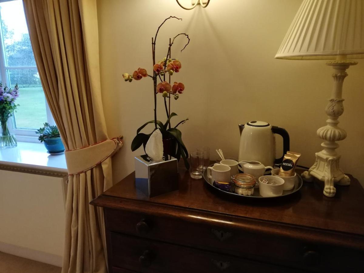 Rusling House Bed and Breakfast Butcombe Buitenkant foto